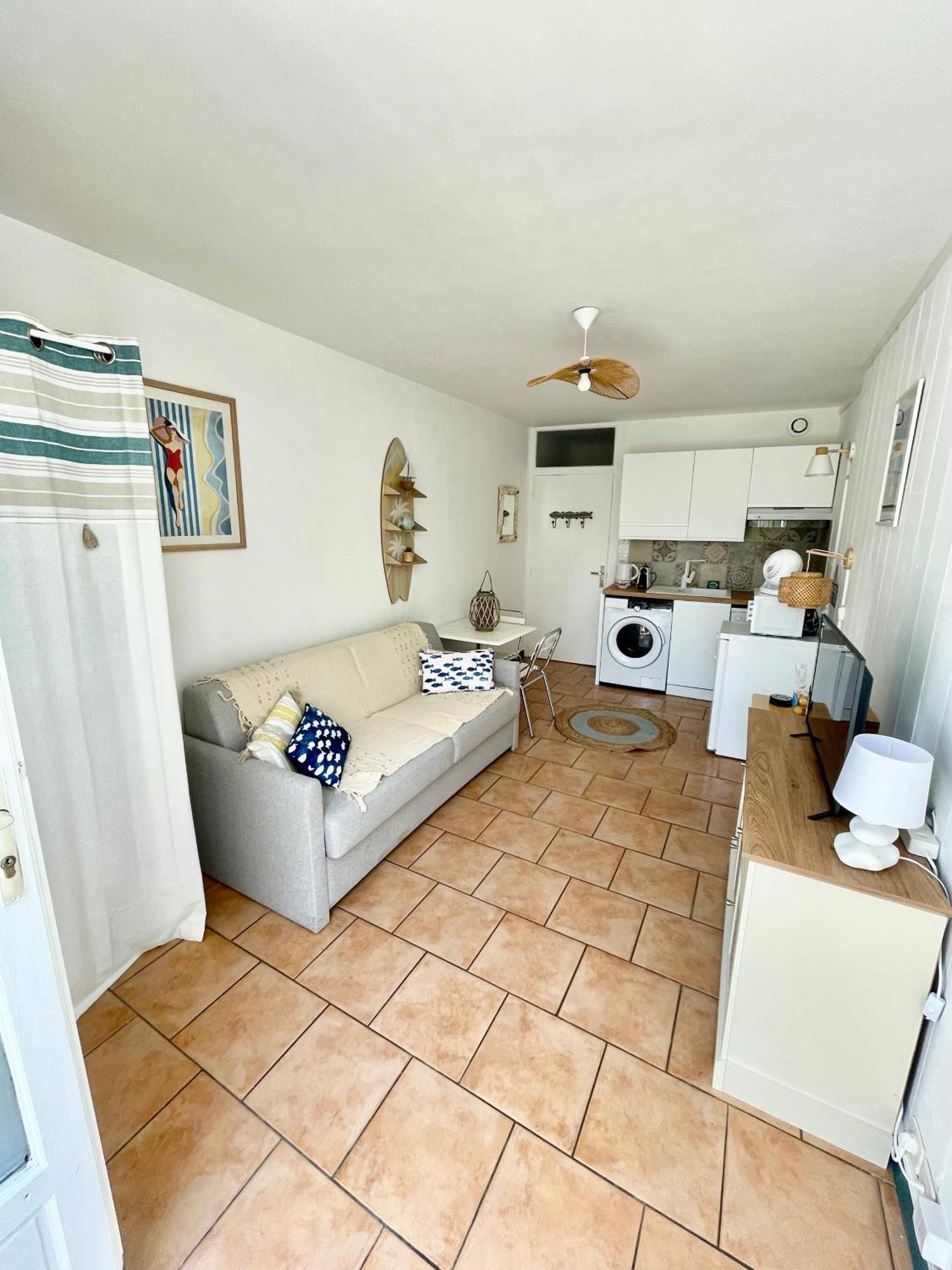 Le Nid Flottais Apartment La Flotte Ngoại thất bức ảnh